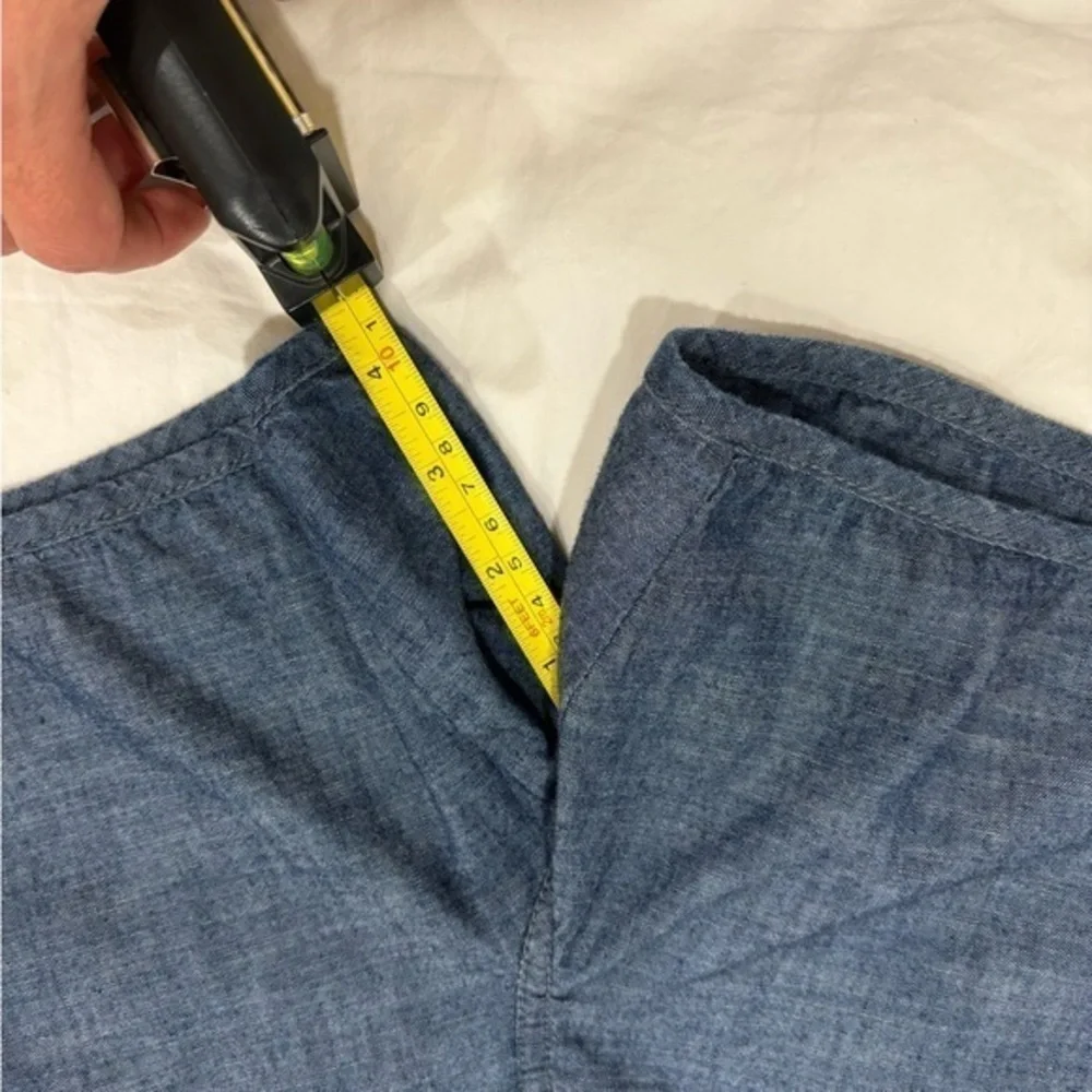 Lightweight denim shorts from the limited size‎ 6 great for back to school
